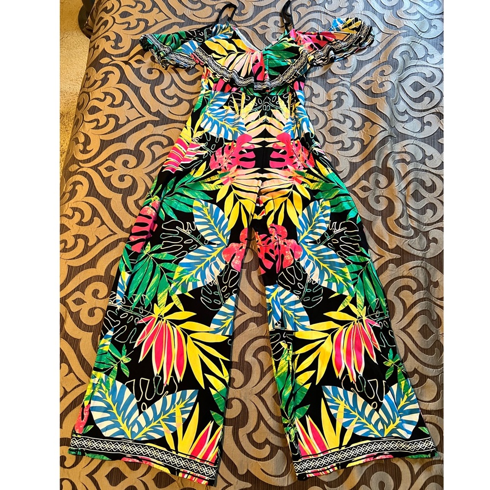 Tropical Floral Off-Shoulder Jumpsuit in Multicolor